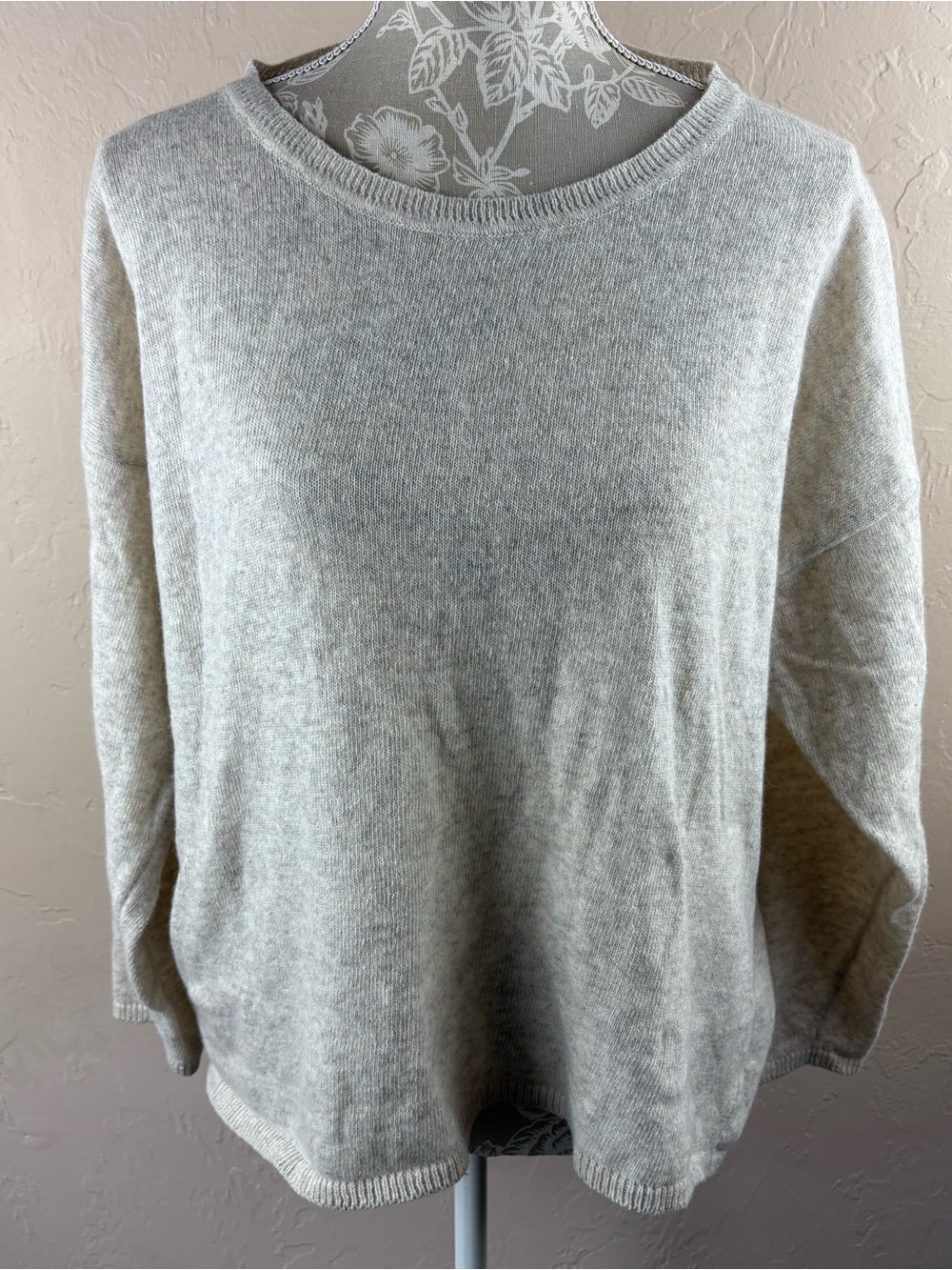 Namsar Womens Beige Oatmeal 100% Wool Crewneck Sweater Relaxed Fit Size S/M